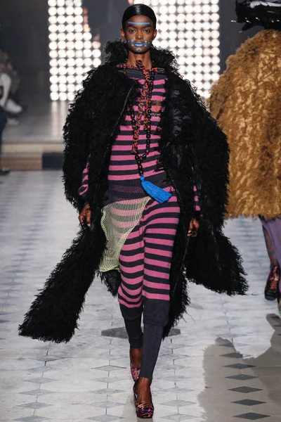 Look 6
